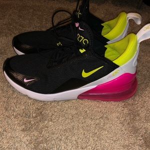 Nike Air 270’s